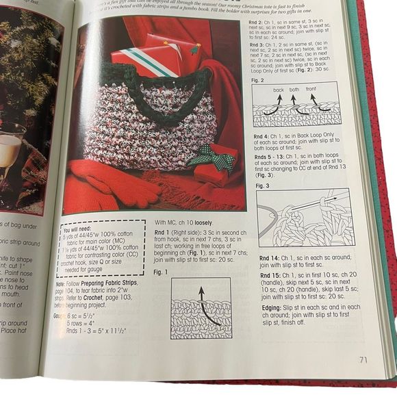 The Wonder-Under Book Of Christmas Creations Hardback Book Family Holiday Crafts - Picture 9 of 15